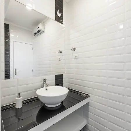 Guestready - The First Appartement Oporto